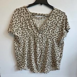 Boutique Leopard Print Top XL NWOT